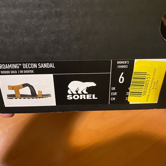 SOREL women’s Roaming Decon sandals in dioxide gold NWB - Picture 15 of 16